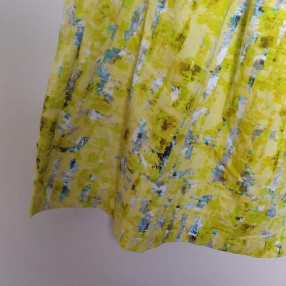 Jack By Bb Dakota Yellow and Blue Abstract Print Pleated Mini Skirt Size 4 - Picture 6 of 12